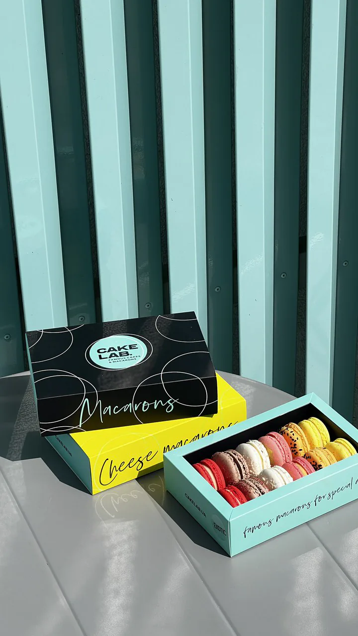 Bakery & confectionery packaging with custom print — Sabona project for Cake Lab