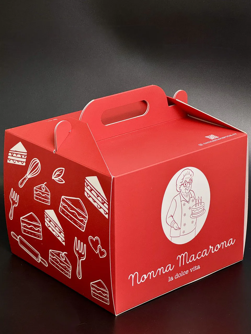 Food service packaging with custom print — Sabona project for Dolce Vita